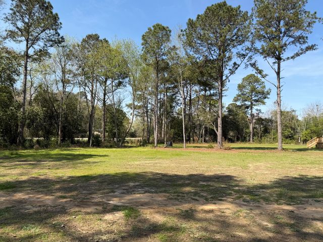 7533 Old Number Six Highway, Santee, SC 29142