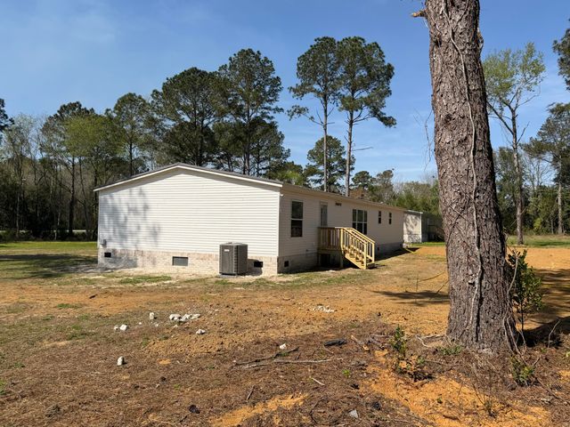7533 Old Number Six Highway, Santee, SC 29142
