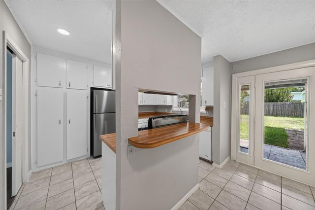 2110 Ridgemore Drive, Houston, TX 77055