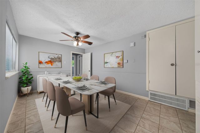 2110 Ridgemore Drive, Houston, TX 77055