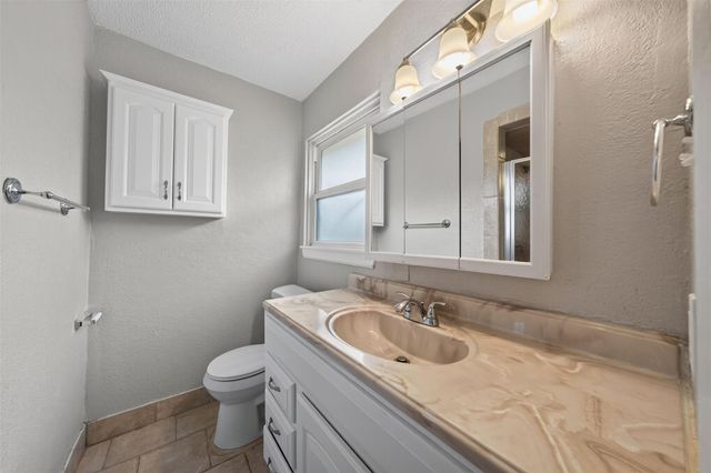2110 Ridgemore Drive, Houston, TX 77055