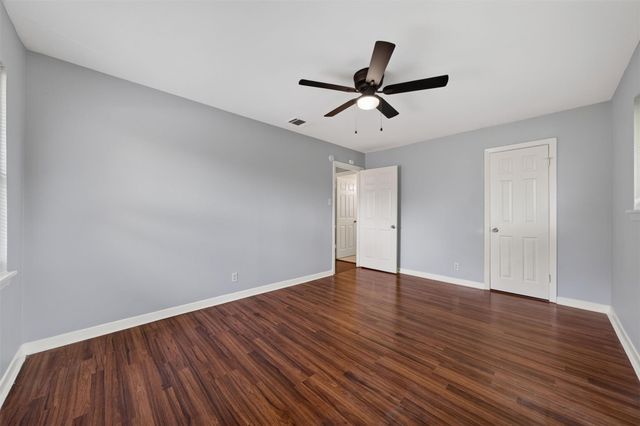 2110 Ridgemore Drive, Houston, TX 77055