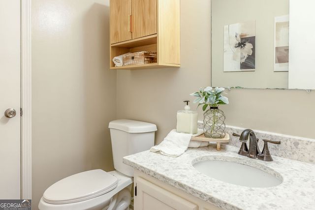 1 Brookfield Drive, Newnan, GA 30265