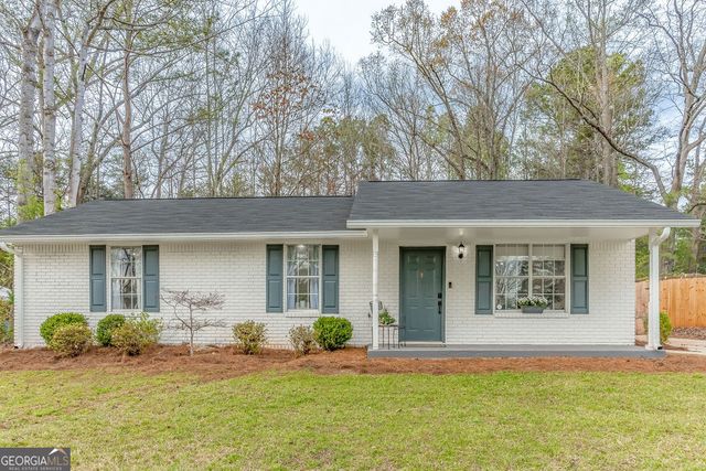 1 Brookfield Drive, Newnan, GA 30265