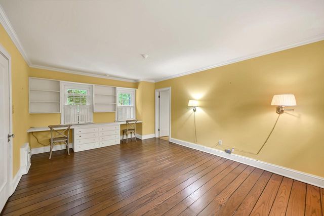 1065 Lower Ridgeway, Elm Grove, WI 53122