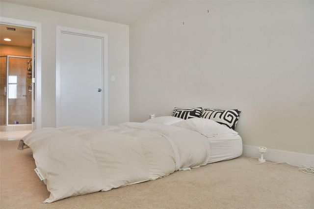 1120 E KENNEDY BOULEVARD 915, Tampa, FL 33602