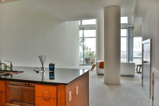 1120 E KENNEDY BOULEVARD 915, Tampa, FL 33602