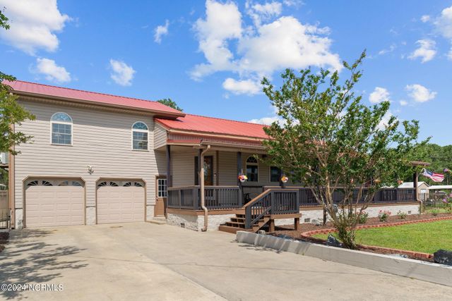 40 Beach Road, Belhaven, NC 27810