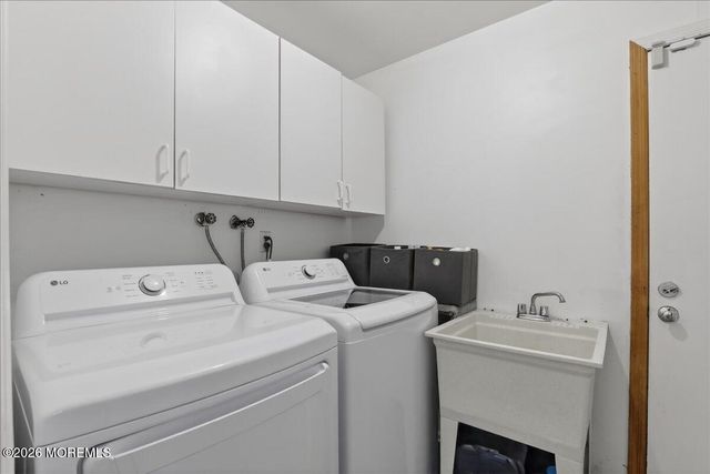 57 Jamestown Drive, Eatontown, NJ 07724