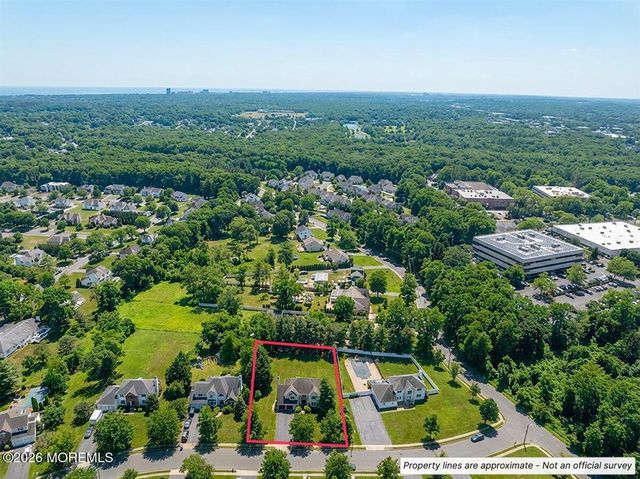 57 Jamestown Drive, Eatontown, NJ 07724