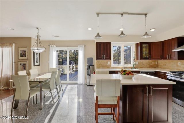 57 Jamestown Drive, Eatontown, NJ 07724