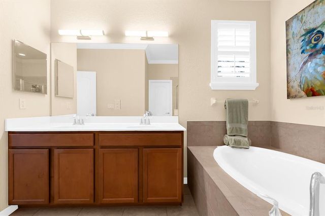 427 RIVER ENCLAVE COURT, Bradenton, FL 34212