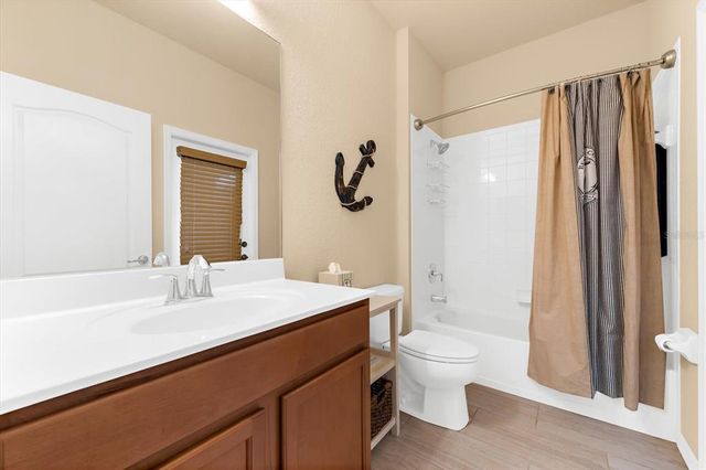 427 RIVER ENCLAVE COURT, Bradenton, FL 34212