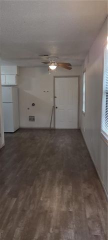 129 SE 235 Street, Warrensburg, MO 64093