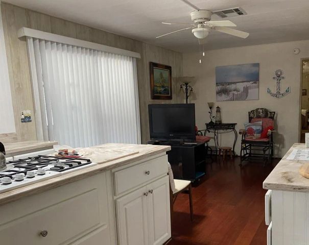 200 N EL Camino Real 356, Oceanside, CA 92058