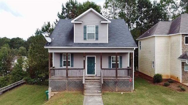 667 Carlton Pointe Drive, Palmetto, GA 30268