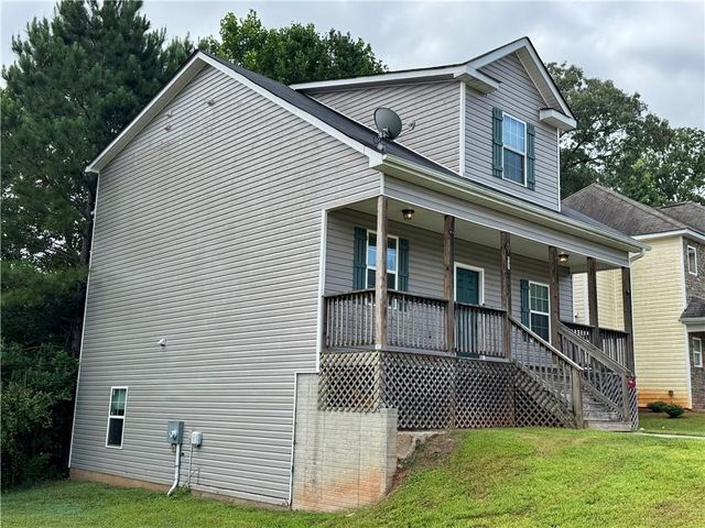 667 Carlton Pointe Drive, Palmetto, GA 30268