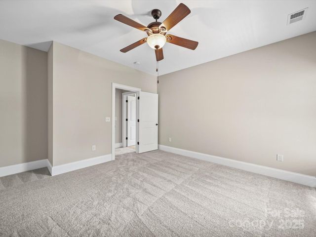 3925 Hounslow Lane, Harrisburg, NC 28075