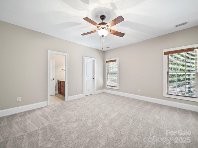 3925 Hounslow Lane, Harrisburg, NC 28075