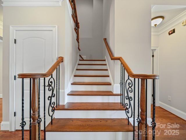 3925 Hounslow Lane, Harrisburg, NC 28075