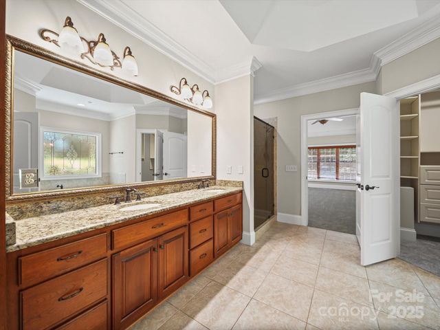 3925 Hounslow Lane, Harrisburg, NC 28075