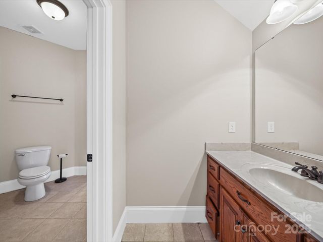 3925 Hounslow Lane, Harrisburg, NC 28075