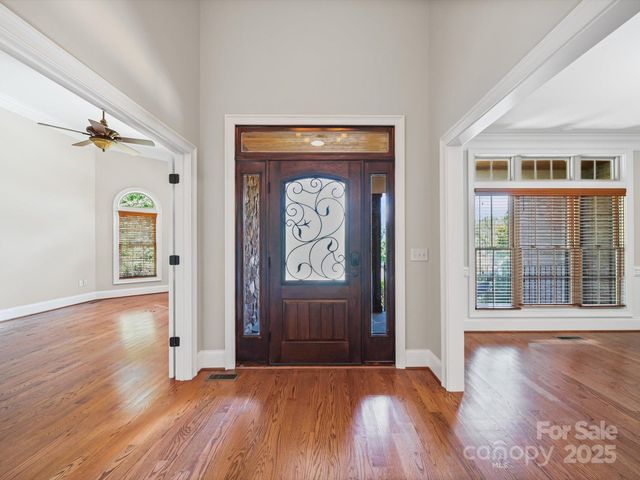 3925 Hounslow Lane, Harrisburg, NC 28075