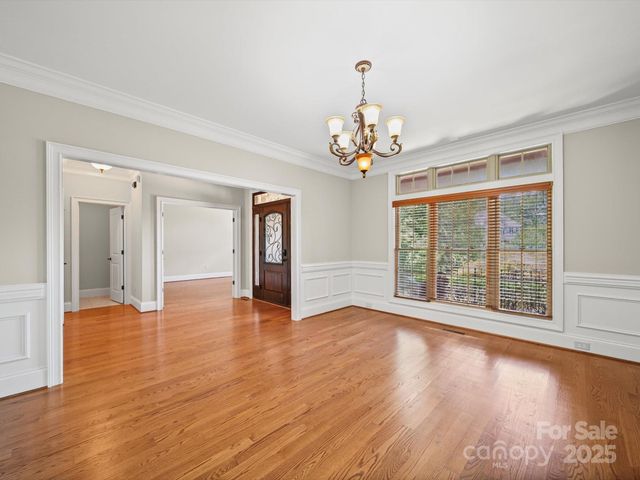 3925 Hounslow Lane, Harrisburg, NC 28075