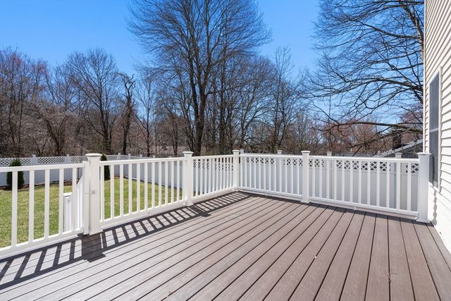 22 Westview Rd, Natick, MA 01760