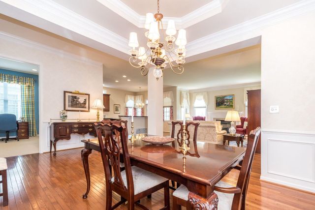 64 SYDNEY RD, Holland, PA 18966