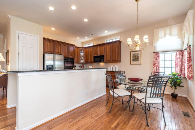 64 SYDNEY RD, Holland, PA 18966