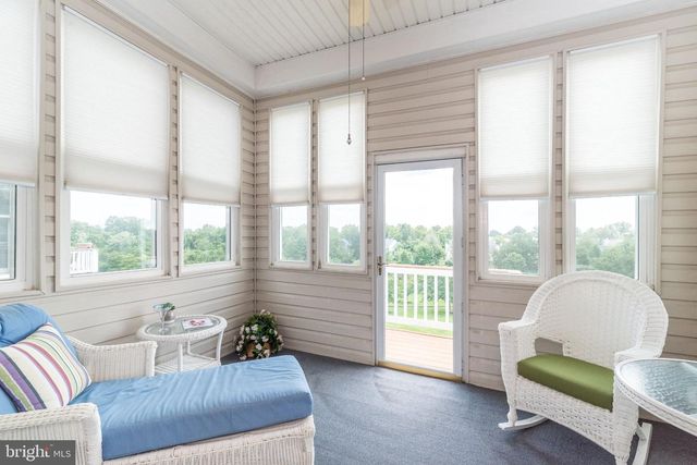 64 SYDNEY RD, Holland, PA 18966