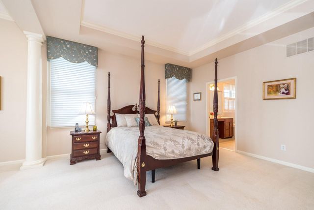 64 SYDNEY RD, Holland, PA 18966