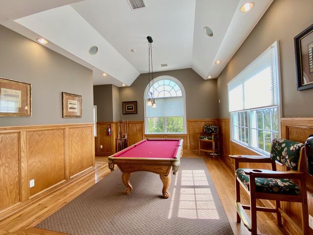 64 SYDNEY RD, Holland, PA 18966