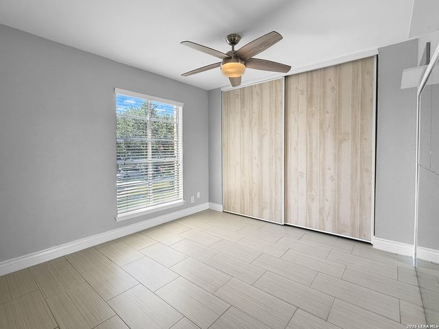 8519 Ridge Stone St, San Antonio, TX 78251
