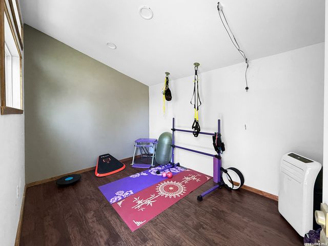 8519 Ridge Stone St, San Antonio, TX 78251