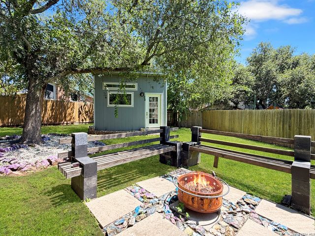 8519 Ridge Stone St, San Antonio, TX 78251
