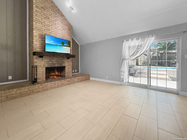 8519 Ridge Stone St, San Antonio, TX 78251