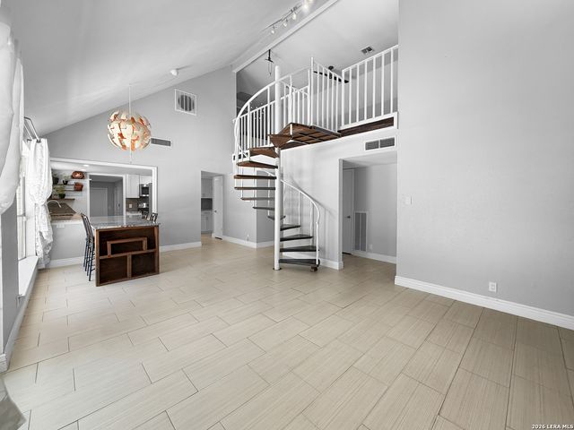 8519 Ridge Stone St, San Antonio, TX 78251