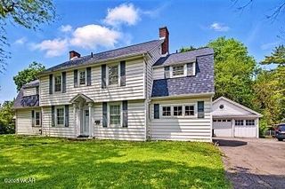 402 S Woodlawn Avenue, Lima, OH 45805