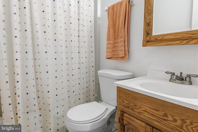 205 SARATOGA CT, Warminster, PA 18974