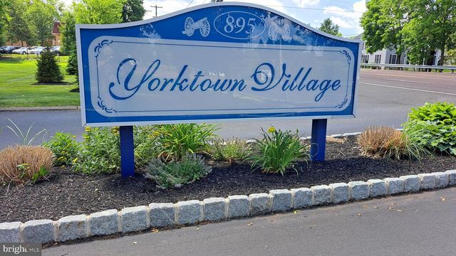 205 SARATOGA CT, Warminster, PA 18974
