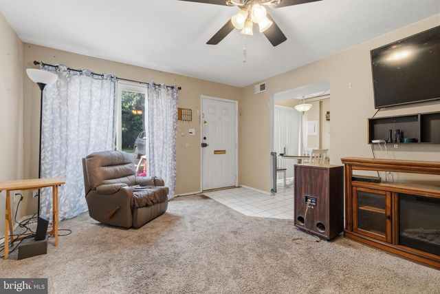205 SARATOGA CT, Warminster, PA 18974