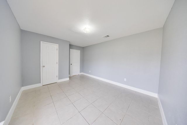 722 Dell Dale Street, Channelview, TX 77530