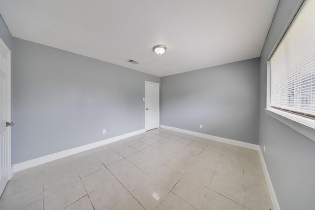 722 Dell Dale Street, Channelview, TX 77530