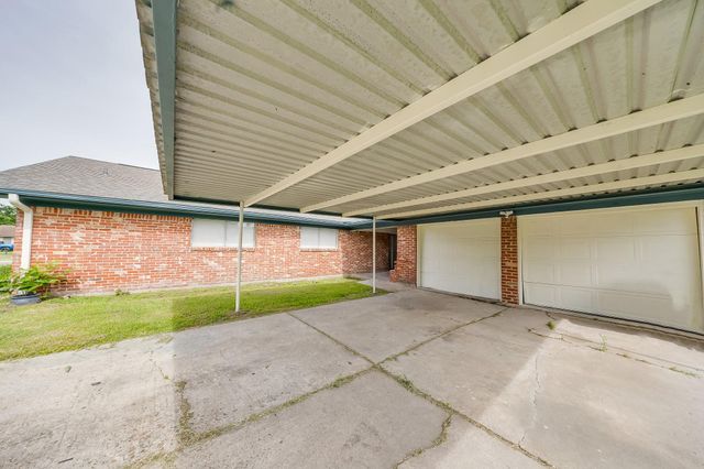 722 Dell Dale Street, Channelview, TX 77530