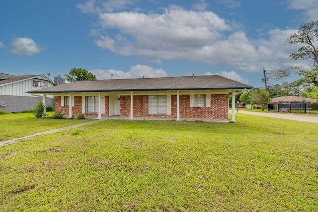 722 Dell Dale Street, Channelview, TX 77530
