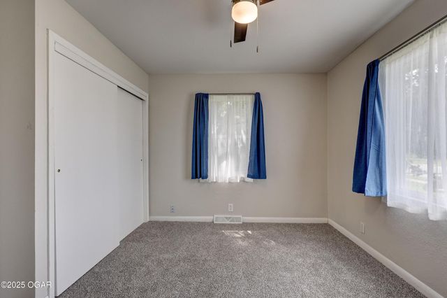 2022 W 4th Street, Joplin, MO 64801
