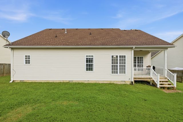 634 Belinda Pkwy, Mount Juliet, TN 37122