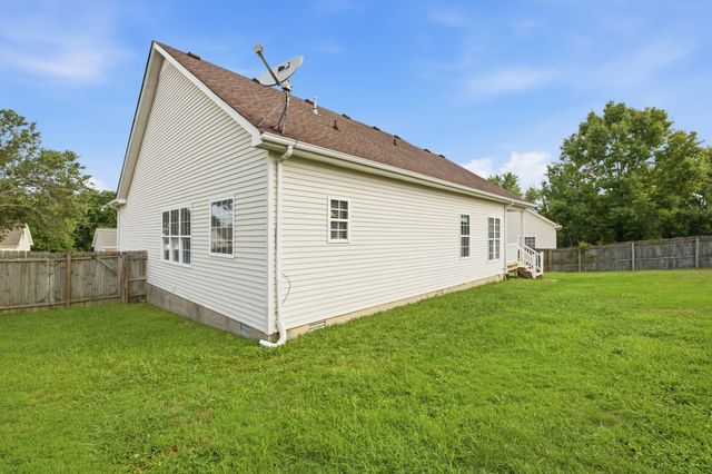 634 Belinda Pkwy, Mount Juliet, TN 37122